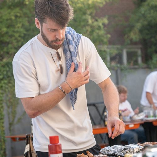 MoldBrothers BBQ chef David - 2